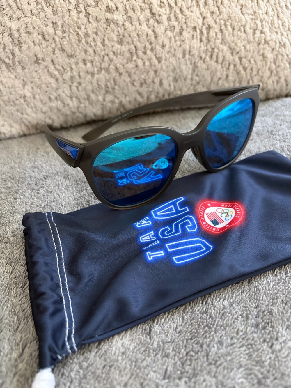 Oakley Team USA Olympic Kit Sunglasses